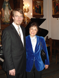 László Holics mit Yumiko Hertelendy (Repräsentantin der Cziffra Stiftung in Österreich)